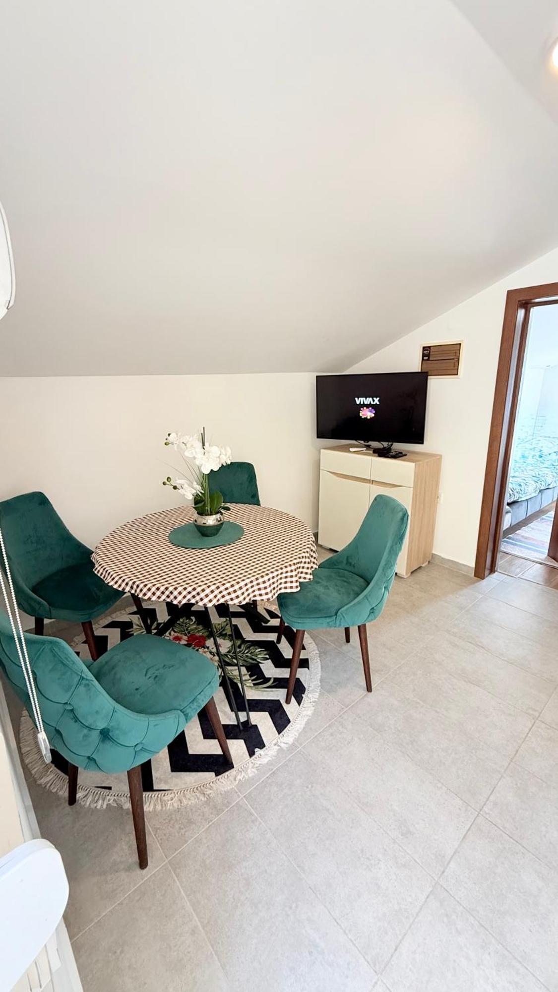 Manoni Apartman Kumbor